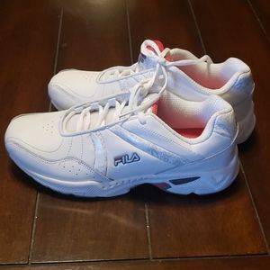 NWOT Fila white athletic shoes for women size 9
